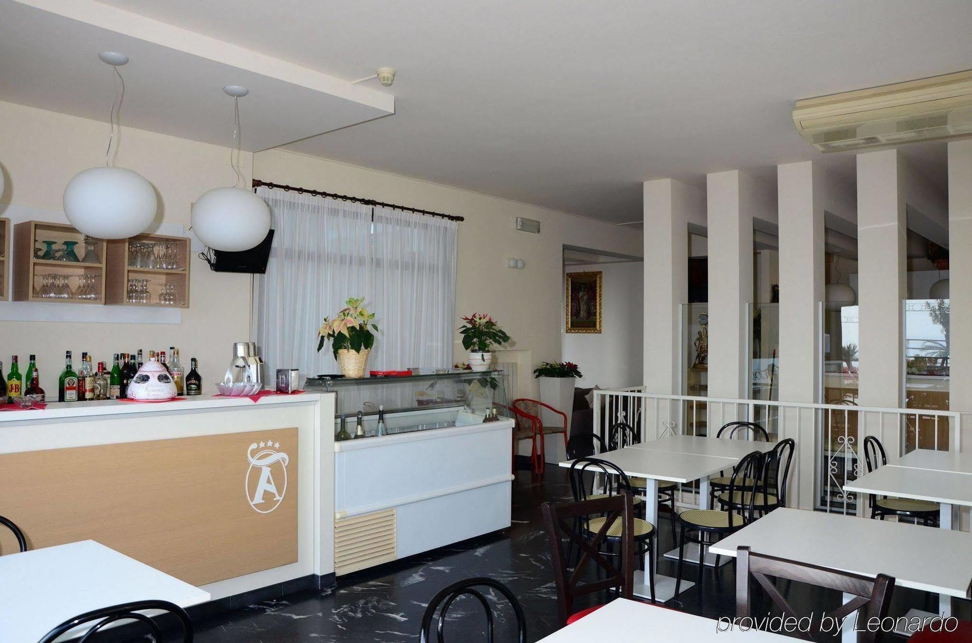 Hotel Aquilia Laigueglia Eksteriør billede